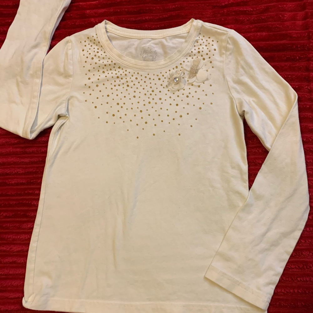 BUNDLE DEAL #1 : 2 Long sleeve girl shirts